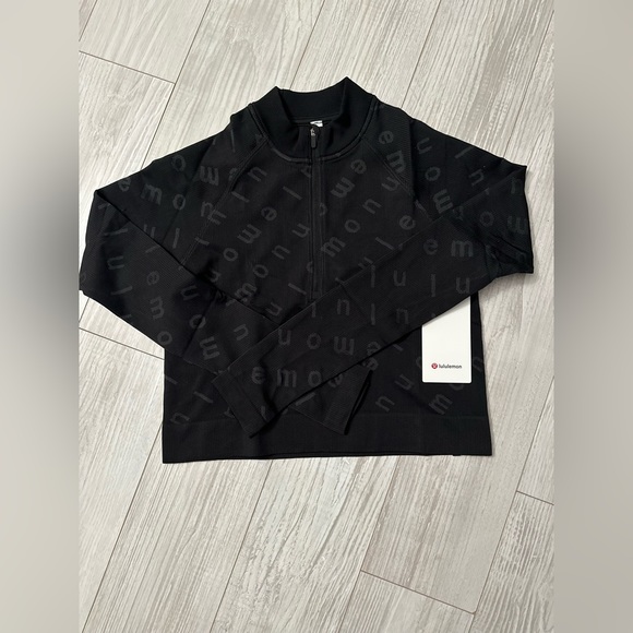 SOLD!!!NWT Lululemon Restless Cropped Half Zip | Black logo/Graphite Grey - Picture 6 of 11